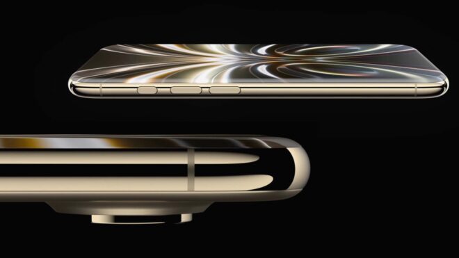 20. yaşa özel iPhone modellerinin cam ağırlıklı tasarımı, iddiaların aksine rafa kaldırılmadı